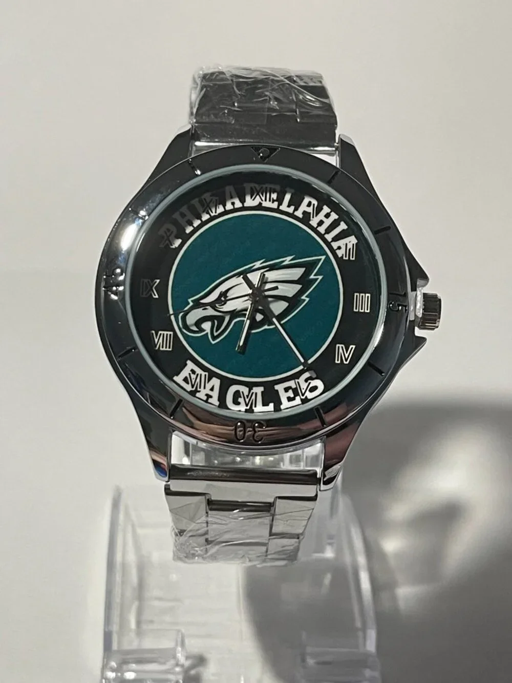 Philadelphia Eagles NFL Team Logo Men's Stainless-Steel Silver Watch NEW